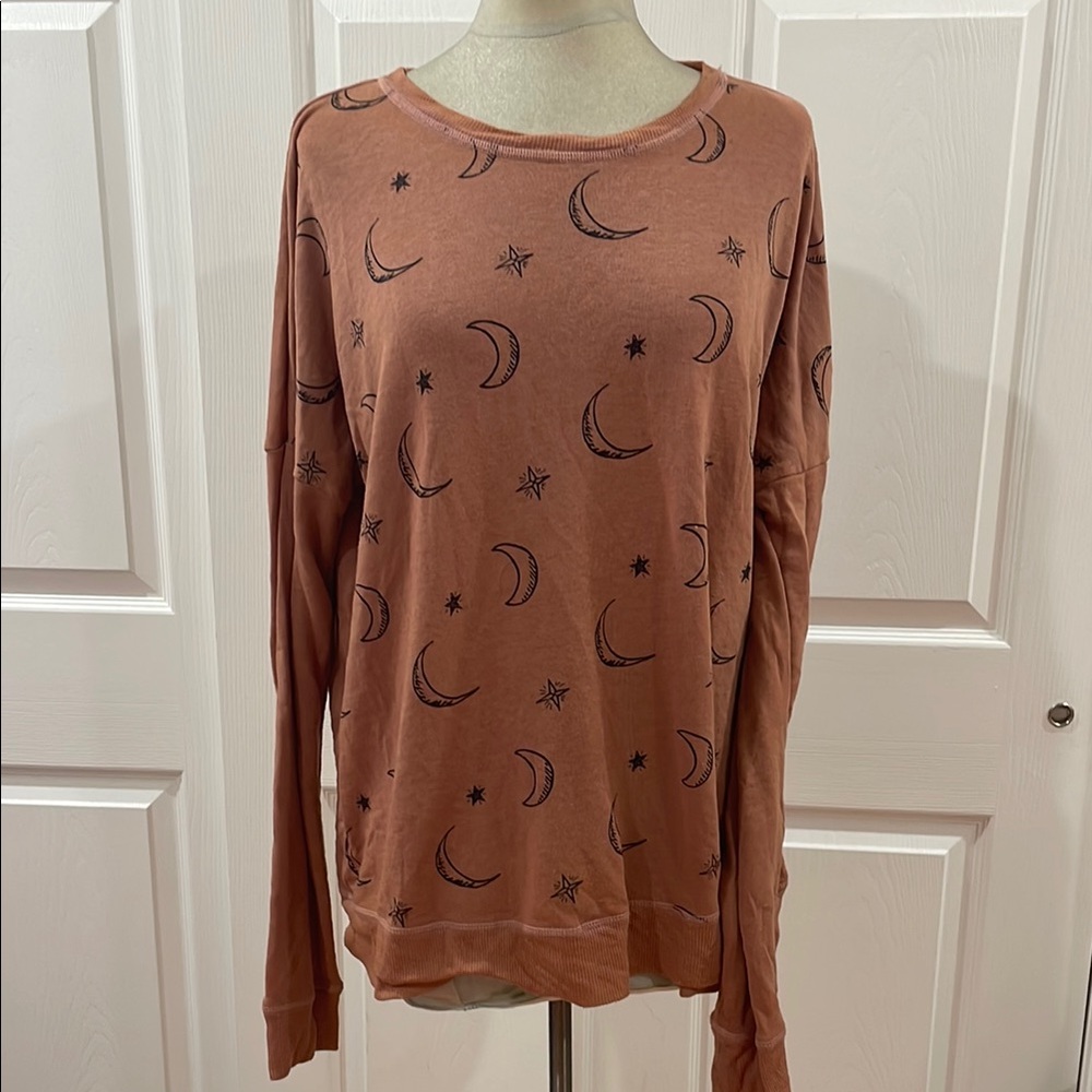 Forever 21 Pink Long Sleeve Relaxed Sweatshirt